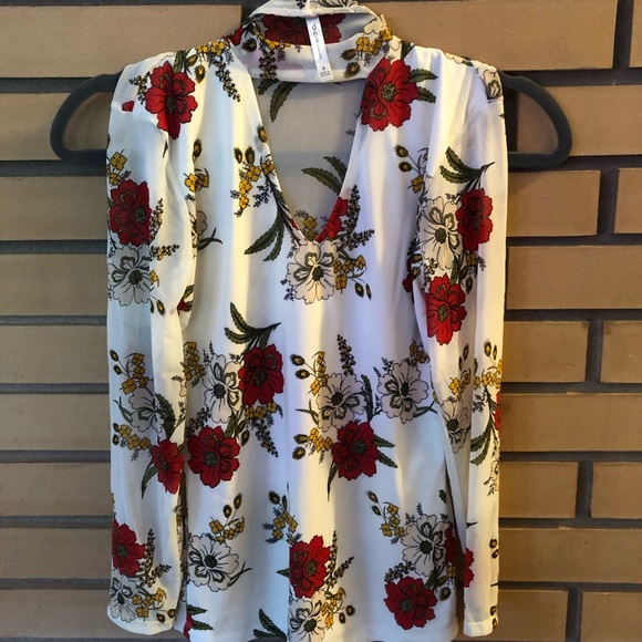 Long Sleeve Mock Neck Top - Picture 1 of 3